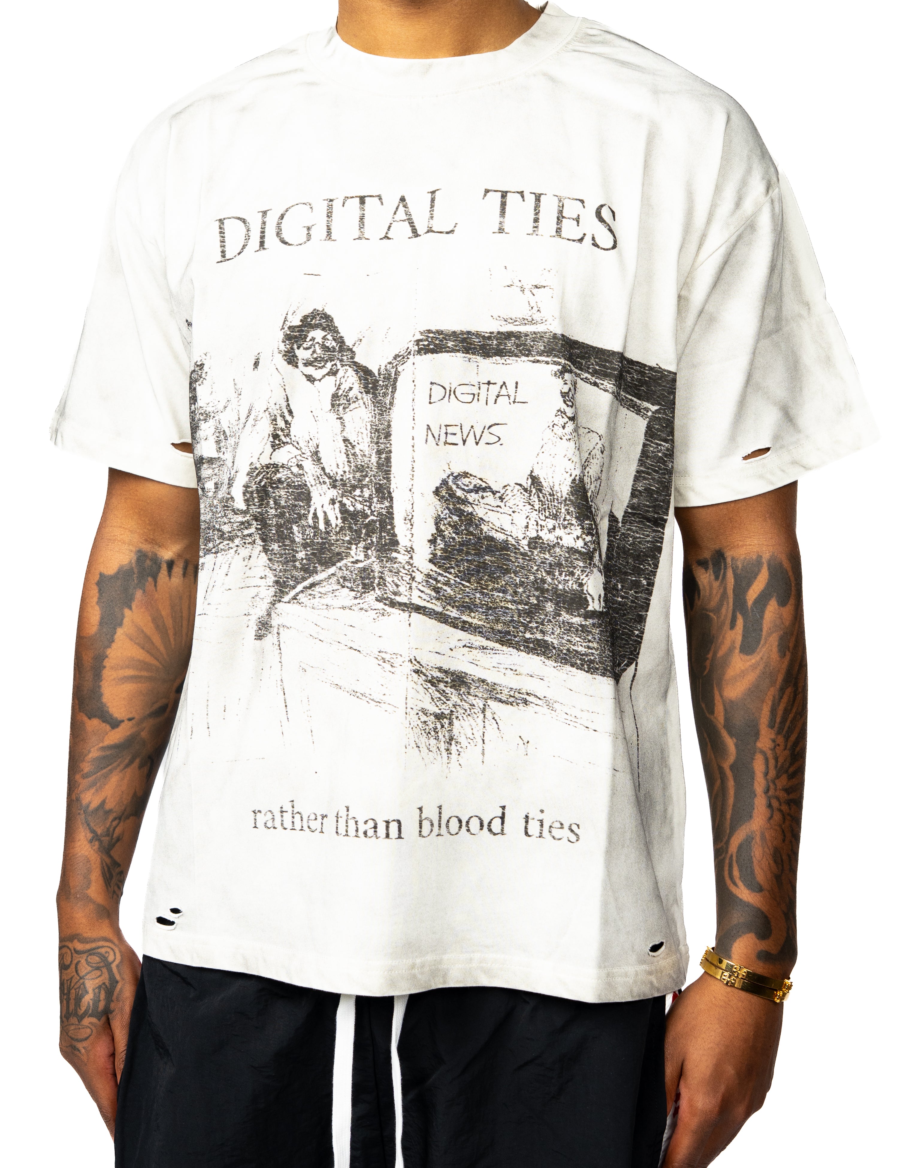 News Tee